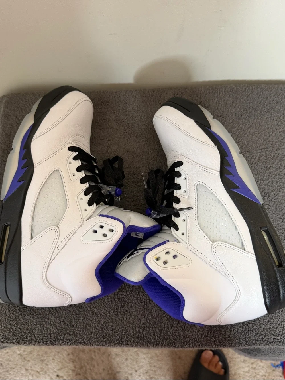 Air Jordan 5 Retro “Concord” White/Purple- Men’s size 11